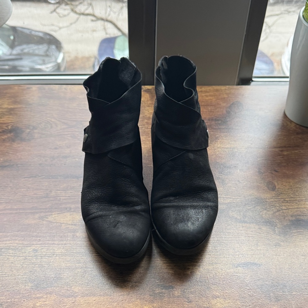 Eileen Fisher Dark Leather Ankle Boots